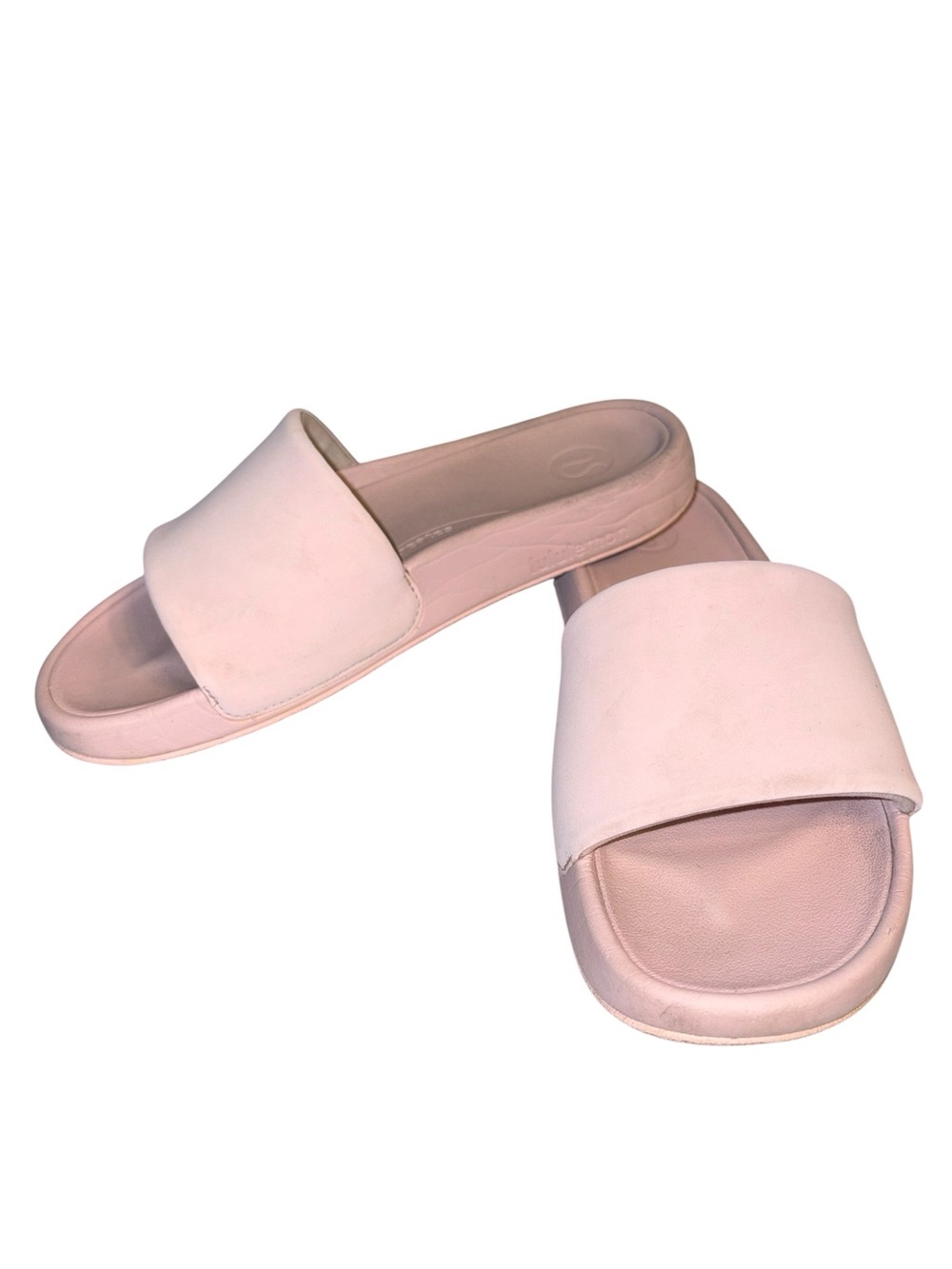 Lululemon slides